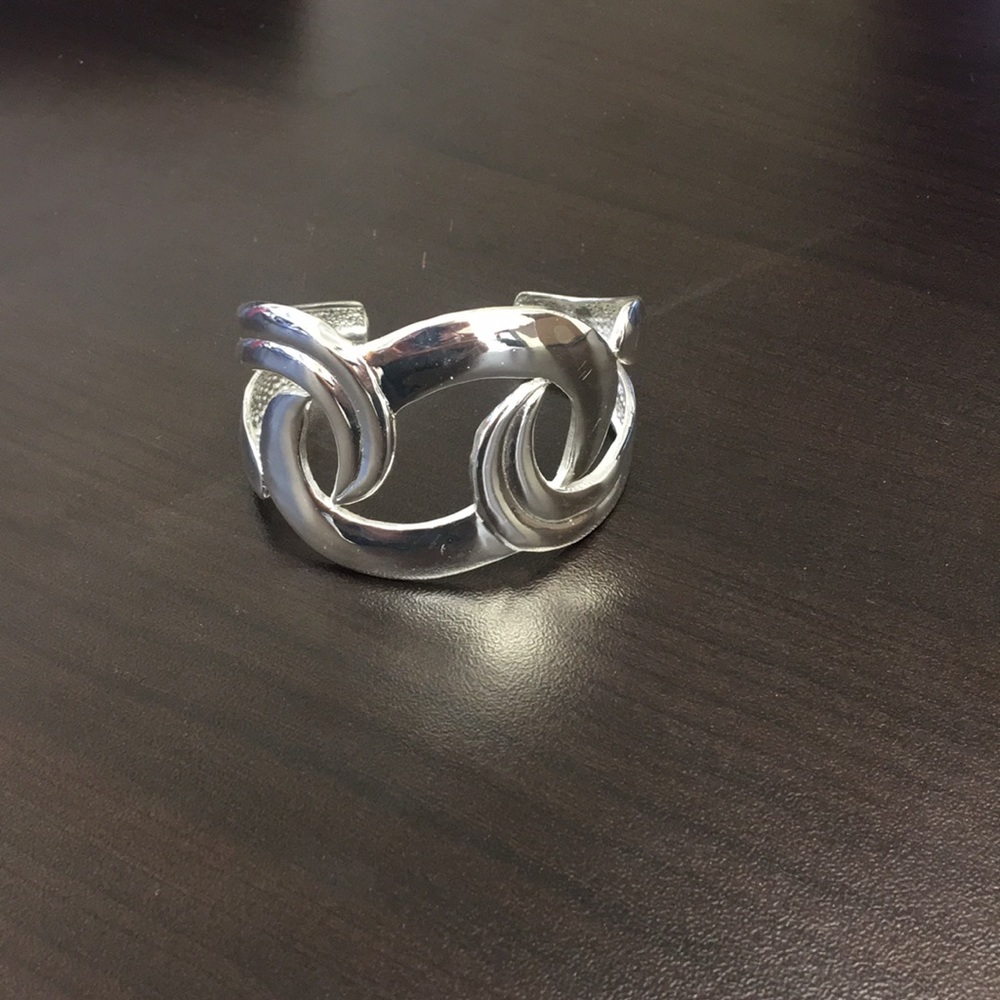 Cuff bracelet - Picture 2 of 2